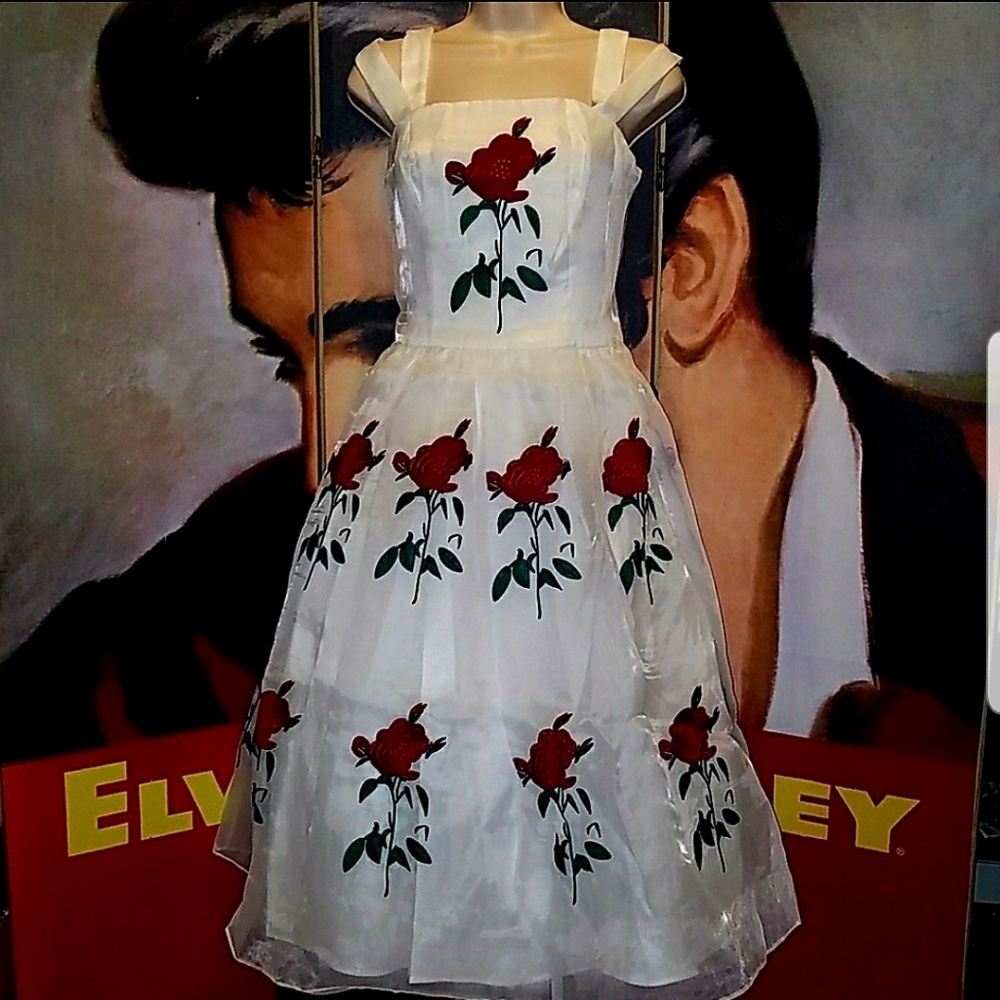 Tatyana Bella Taffeta 1950's Pinup Cocktail Dress w Large Embroidered Red Roses - Picture 3 of 8